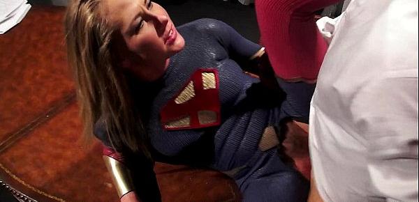  Wicked - Lex fucks supergirl